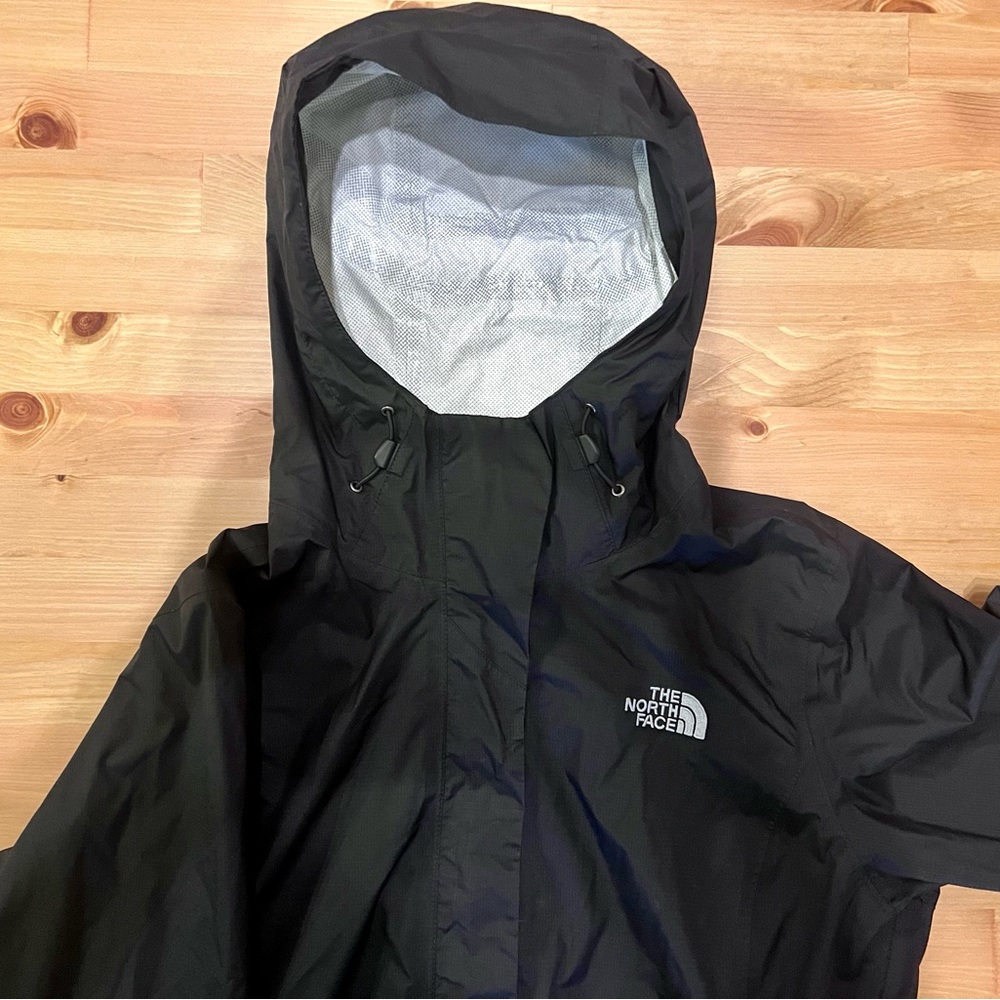 North Face Zip up Jacket W/ Hoodie • Dry vent • Size M